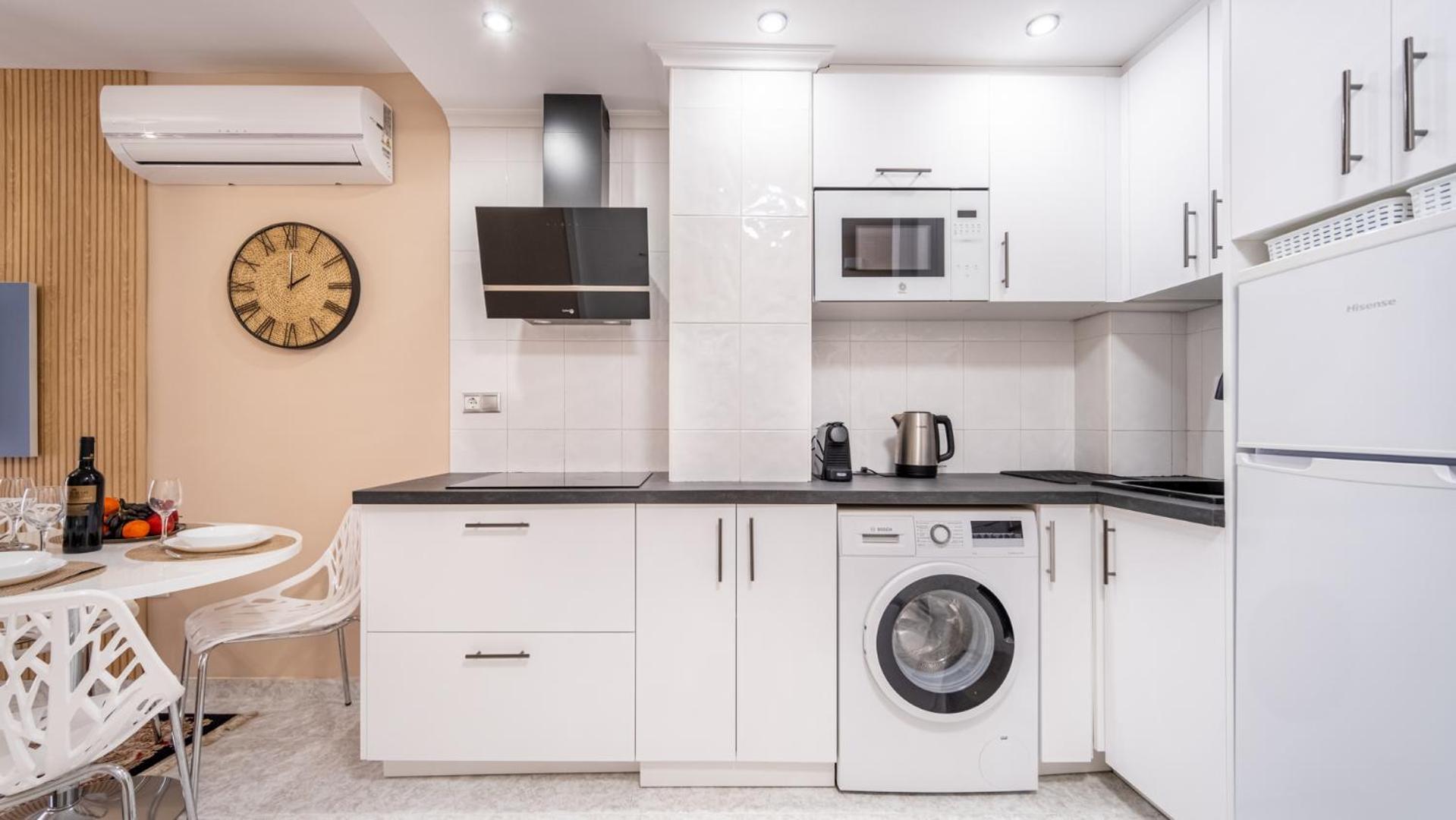 Apartamento A 3 Minutos De La Playa Torrevieja Bagian luar foto